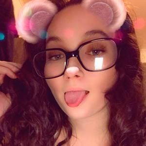 Meet your Posher, Chelsi